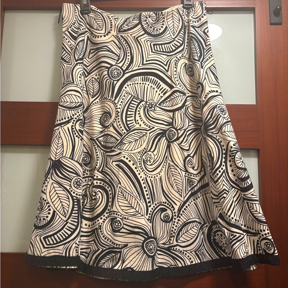 White House Black Market A-Line Midi Skirt Black and White